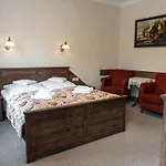 Pod Jeleniem Hotel 3*