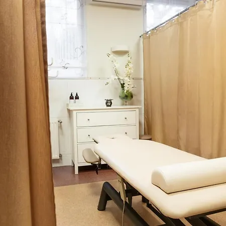 Pod Jeleniem ホテル 3*