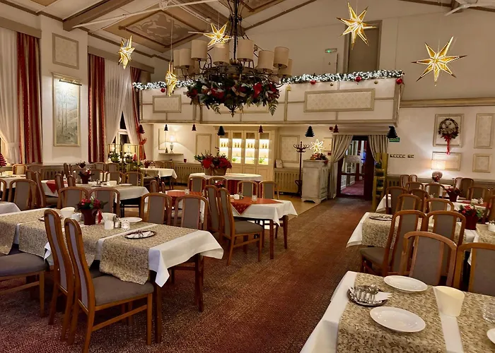 Pod Jeleniem Hotel Świeradów-Zdrój